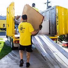 Moving and Downsizing Cleanouts in Bayshore, OR